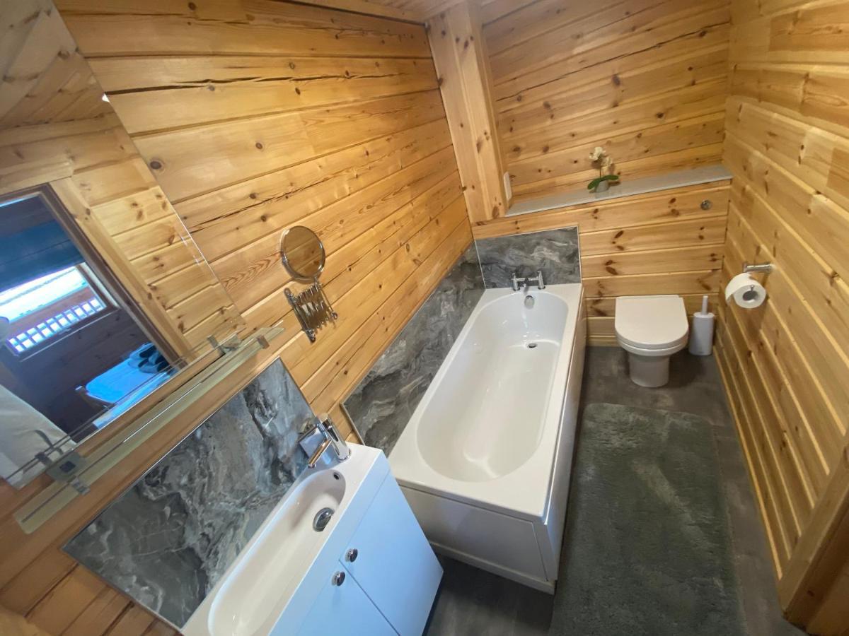 Pine Lodge Gorebridge Dış mekan fotoğraf